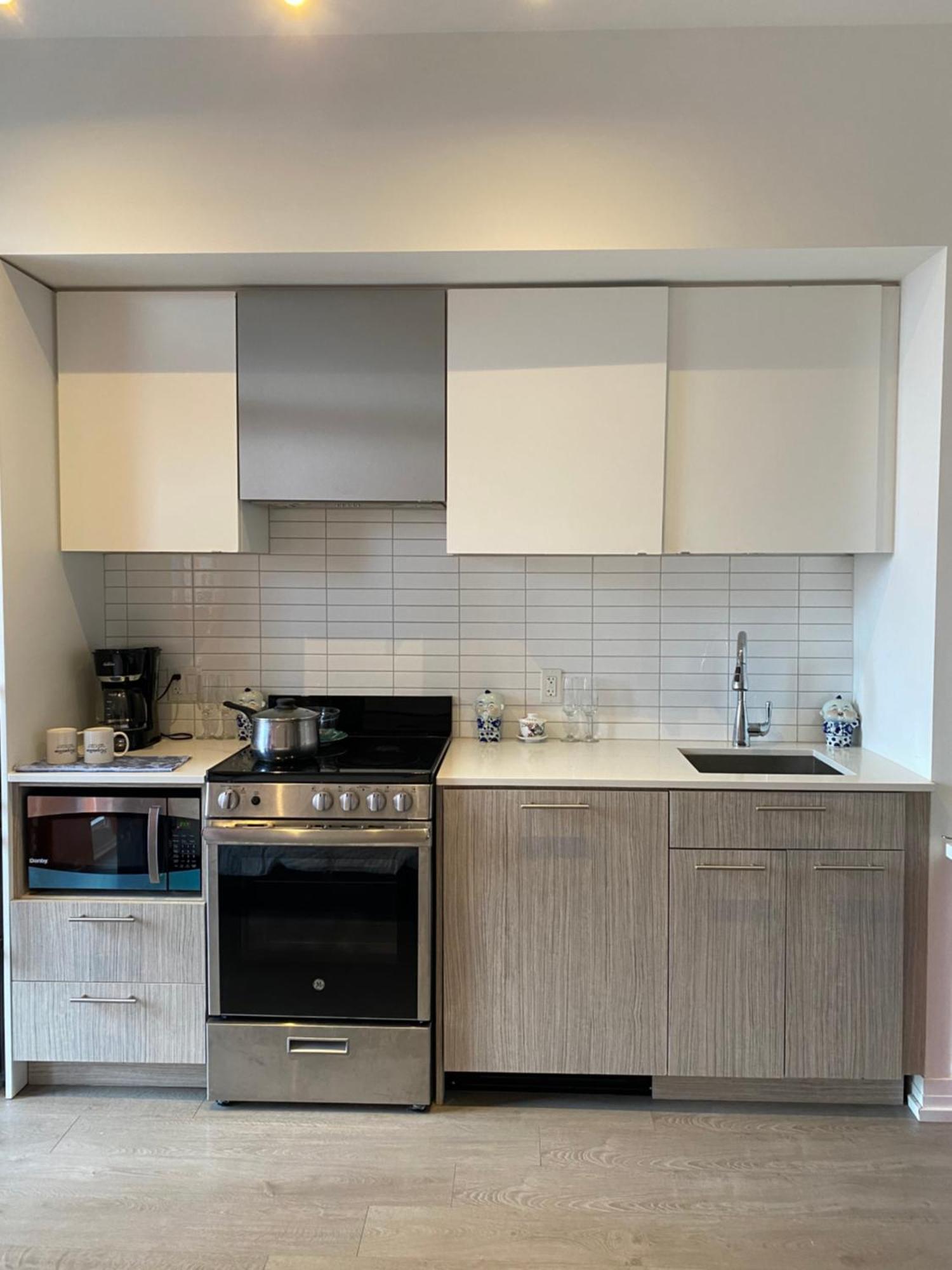 Cozy Holiday Home Τορόντο Εξωτερικό φωτογραφία